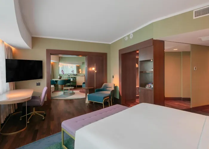 Hilton Porto Alegre, Brazil Hotel 5*