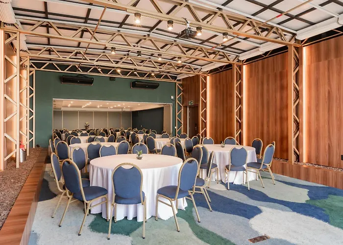 Hilton Porto Alegre, Brazil Hotel 5*
